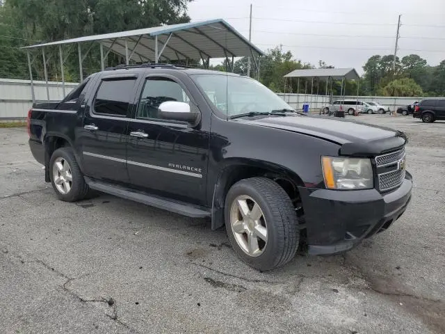 2011 CHEVROLET AVALANCHE LTZ  