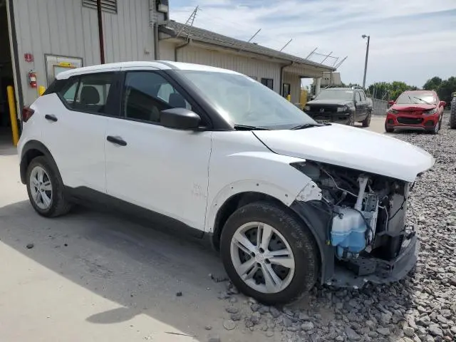 2024 NISSAN KICKS S  