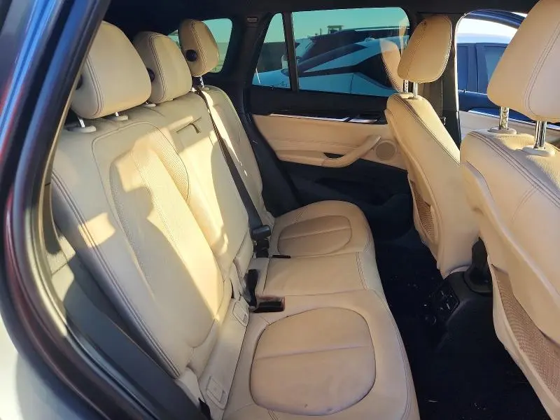 2016 BMW X1 XDRIVE28I  