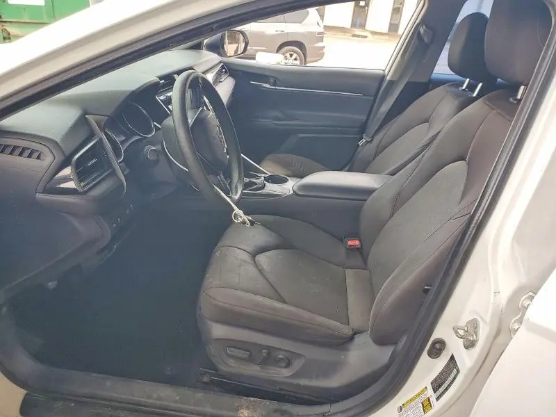 2019 TOYOTA CAMRY LE  