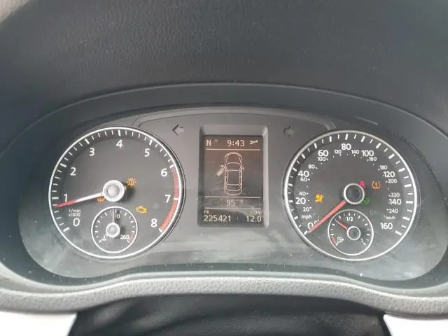 2013 VOLKSWAGEN PASSAT SE  