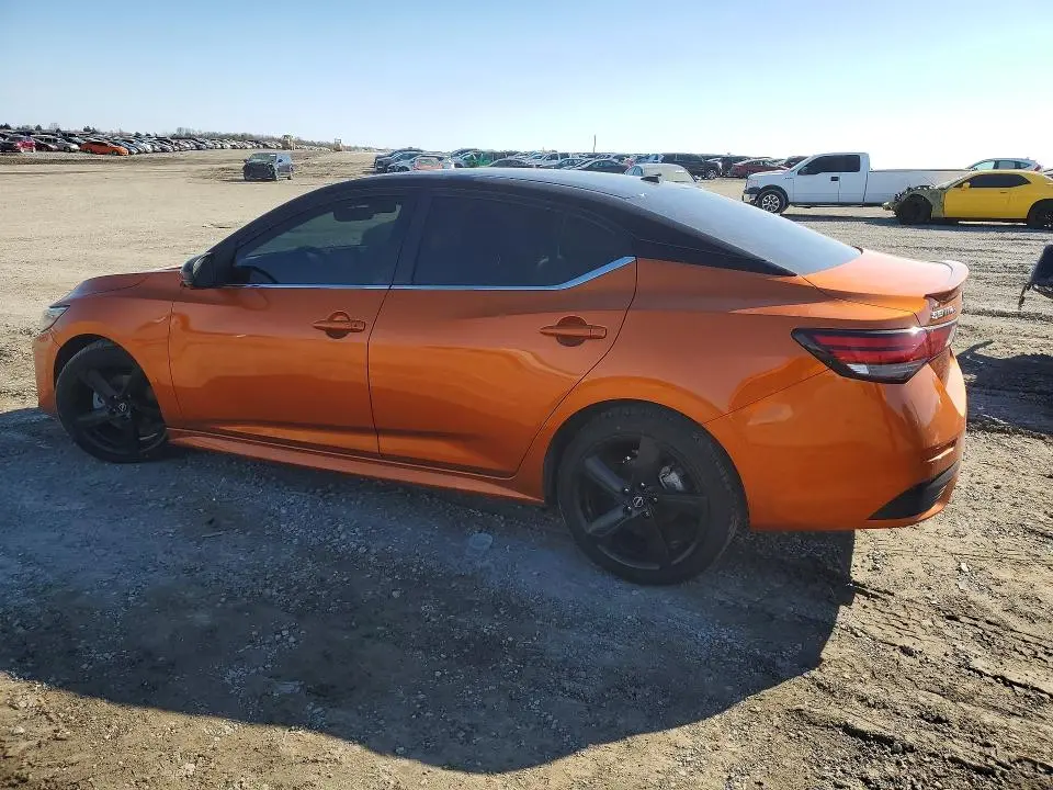 2024 NISSAN SENTRA SR  