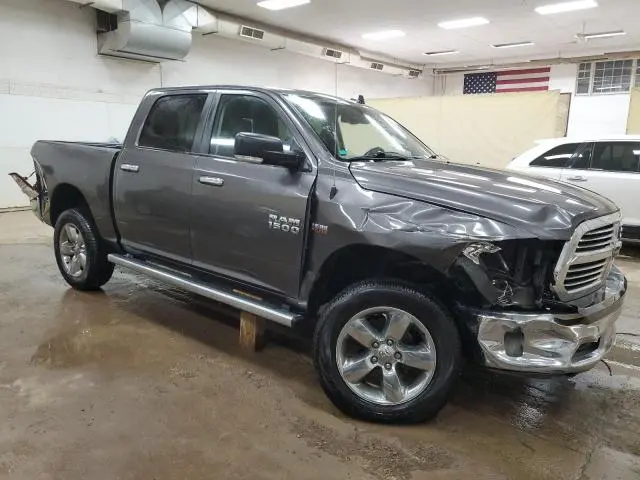 2015 RAM 1500 SLT  