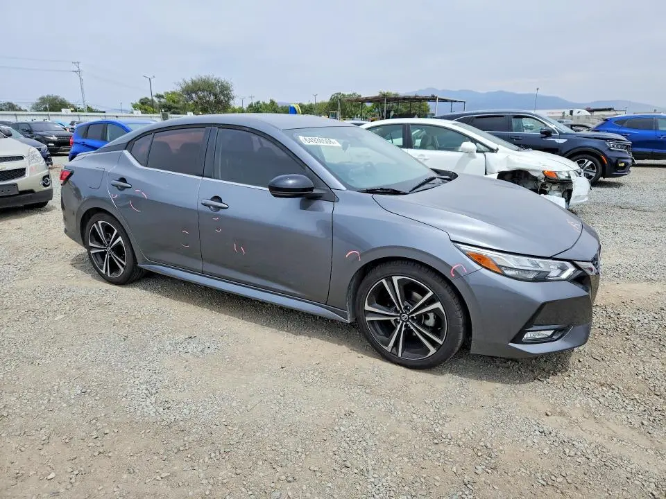 2021 NISSAN SENTRA SR  