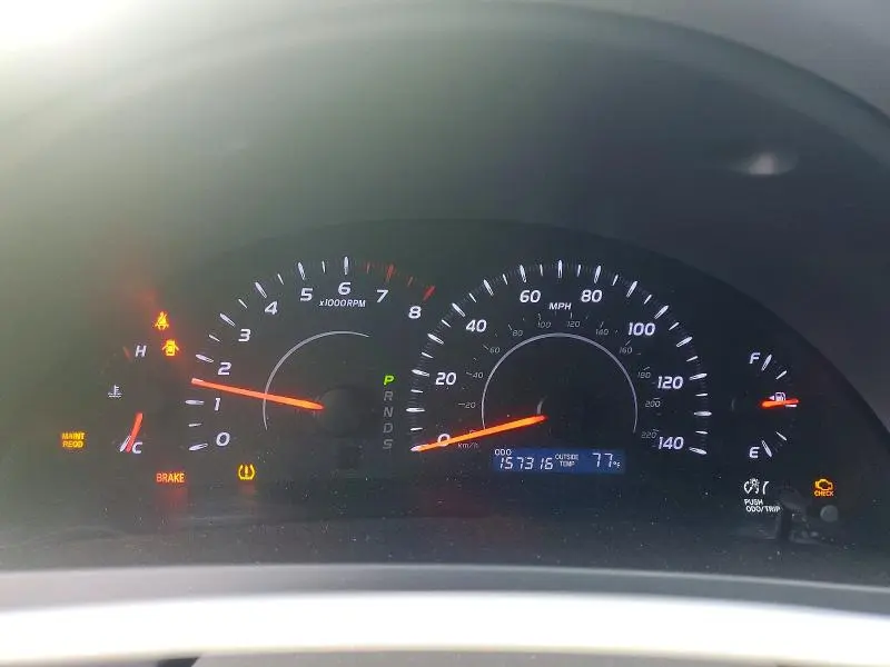2011 TOYOTA CAMRY LE  