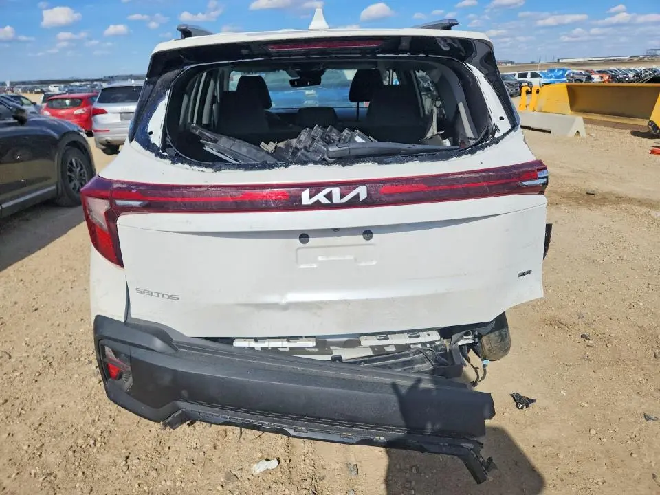 2024 KIA SELTOS LX  