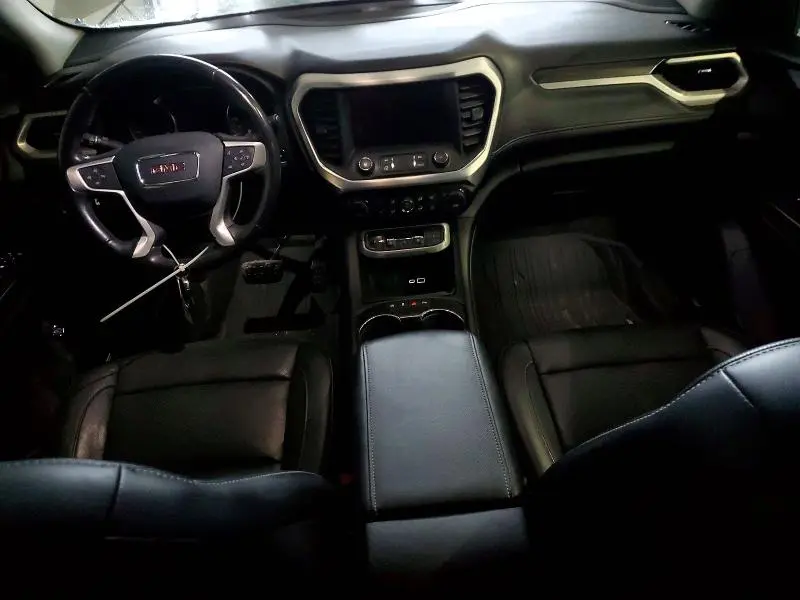 2020 GMC ACADIA SLT  