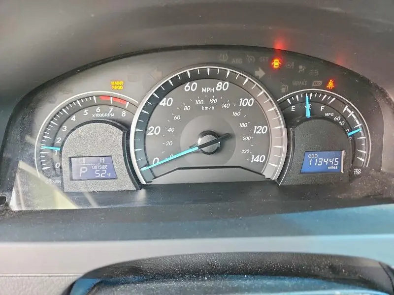 2013 TOYOTA CAMRY LE  