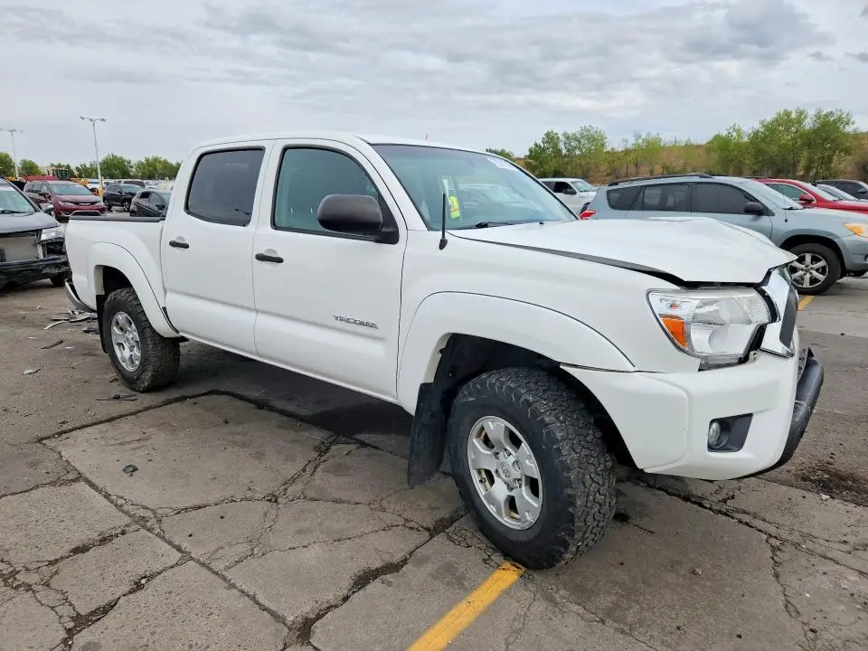 2014 TOYOTA TACOMA V6  