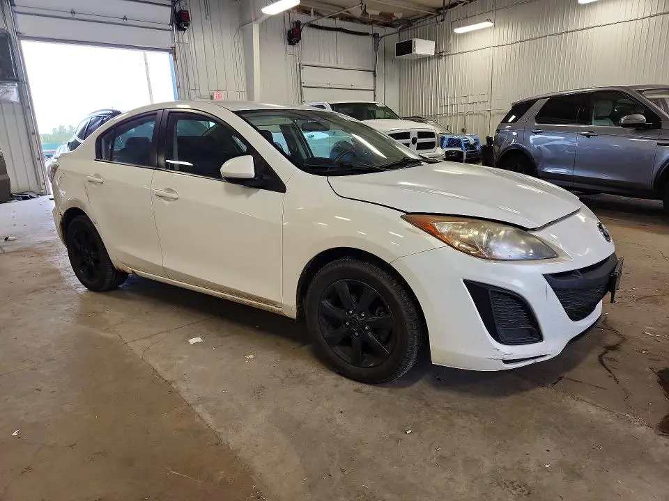 2010 MAZDA 3 I  
