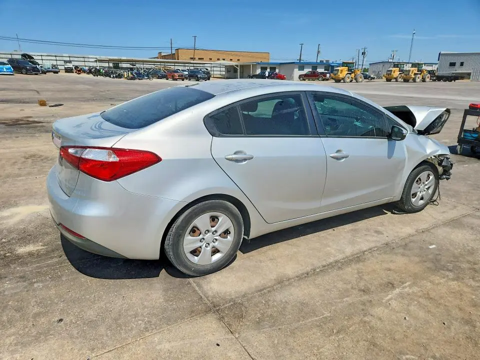 2015 KIA FORTE LX  
