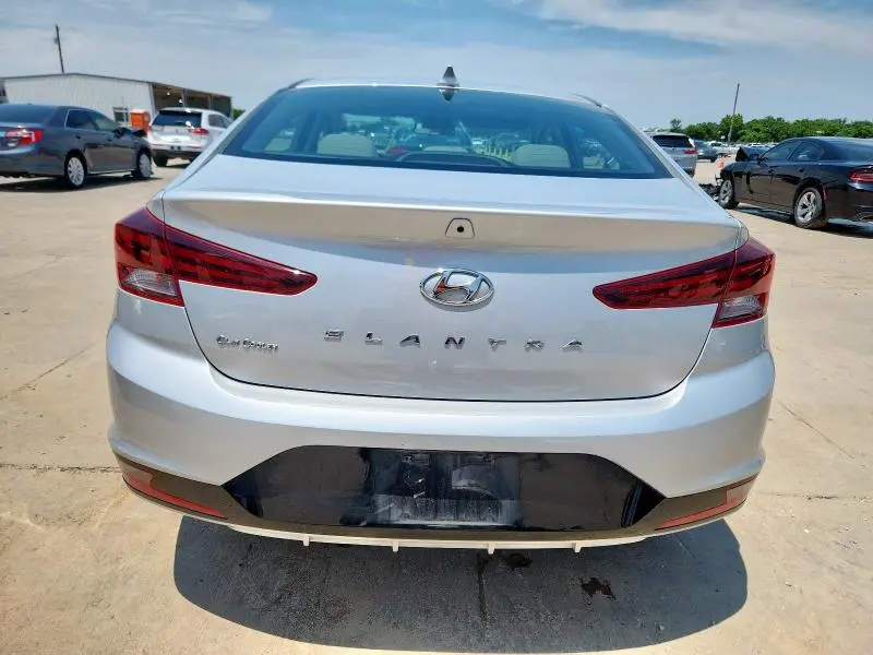 2019 HYUNDAI ELANTRA SEL  