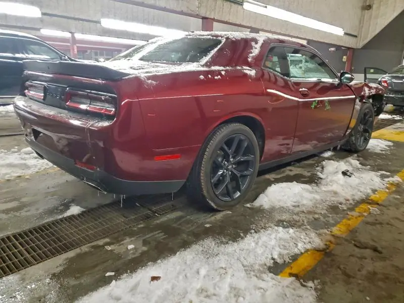 2022 DODGE CHALLENGER SXT  