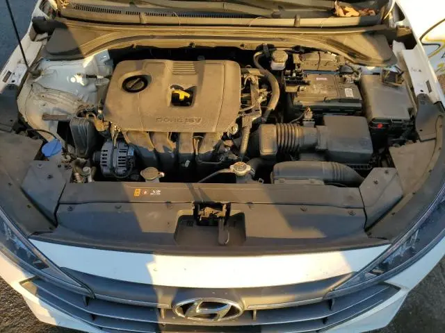 2020 HYUNDAI ELANTRA SE  