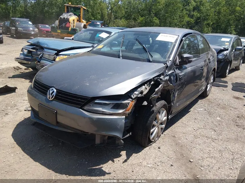 2012 VOLKSWAGEN JETTA 2.5L SE