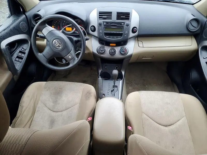 2011 TOYOTA RAV4 BASE  