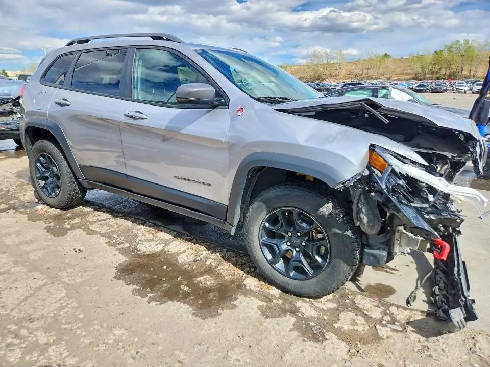 2020 JEEP CHEROKEE TRAILHAWK  