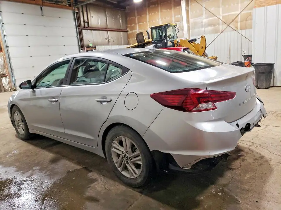 2020 HYUNDAI ELANTRA SEL  