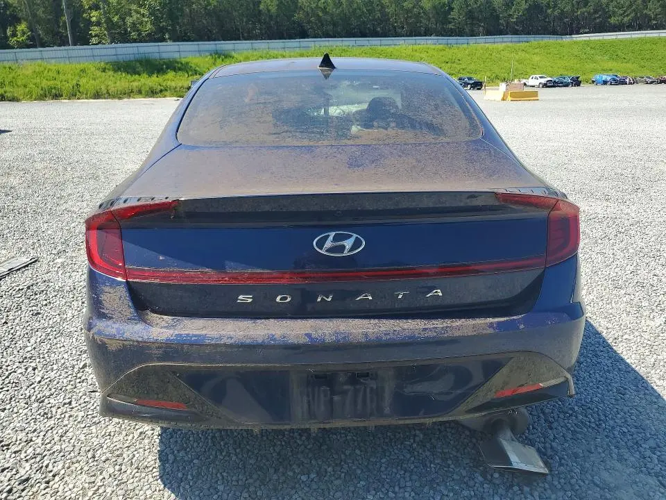 2022 HYUNDAI SONATA SEL  