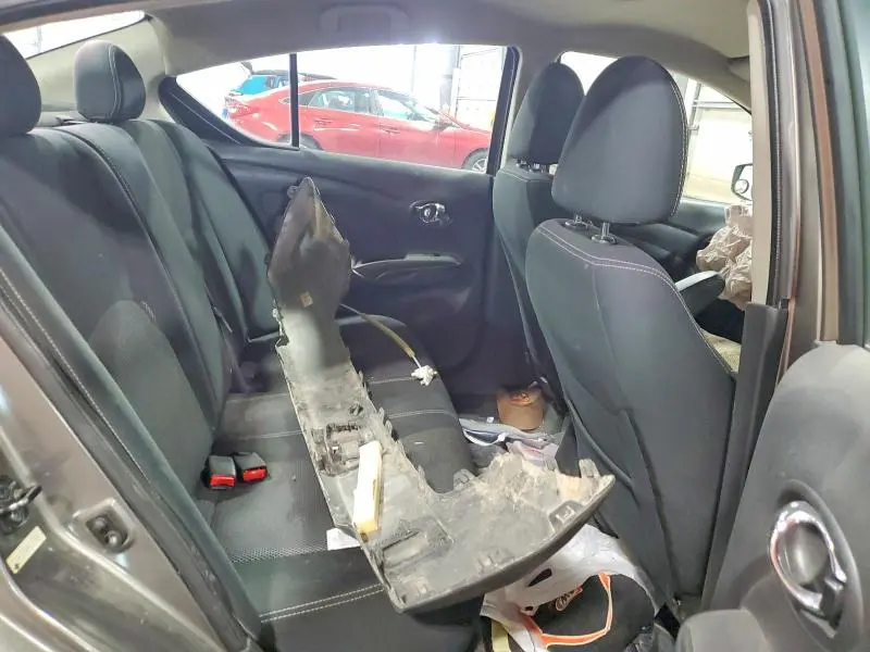 2016 NISSAN VERSA 1.6 SV  
