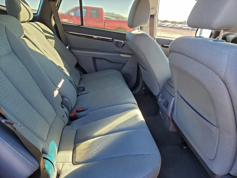 2012 HYUNDAI SANTA FE GLS  