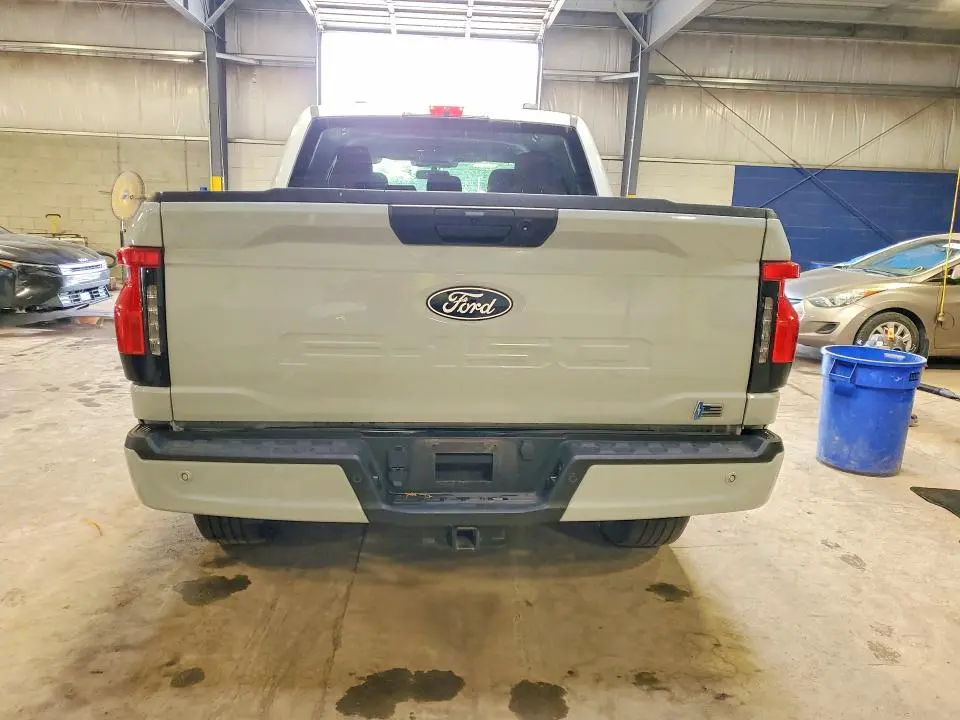 2024 FORD F150 LIGHTNING XLT  