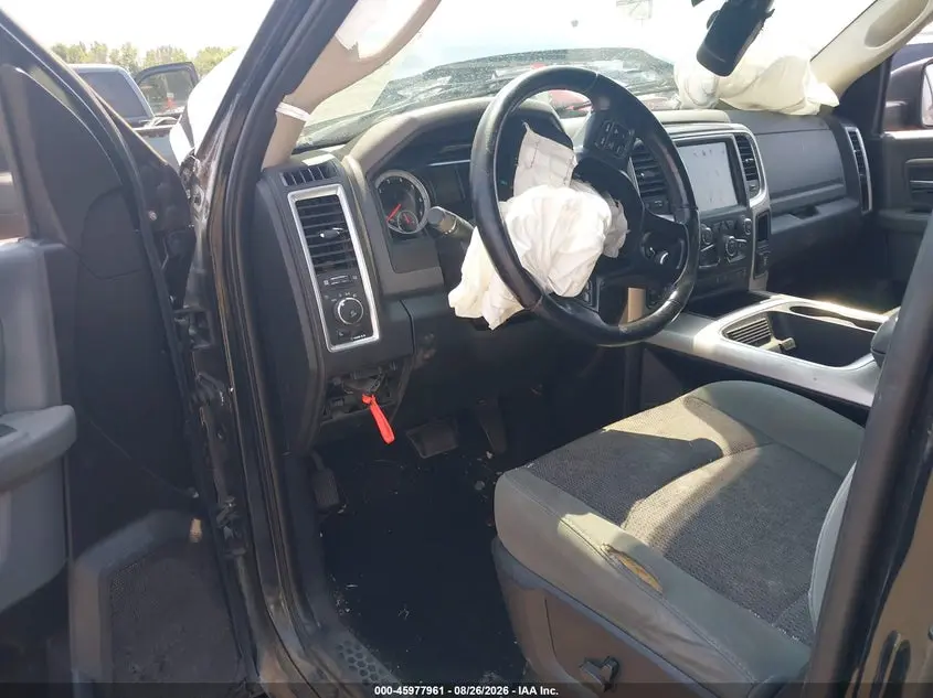 2015 RAM 1500 BIG HORN