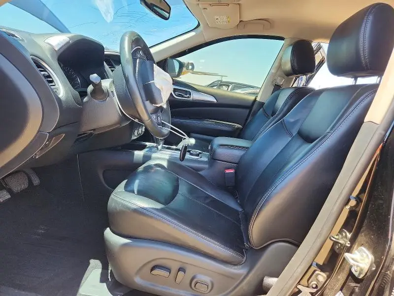 2018 NISSAN PATHFINDER SL  