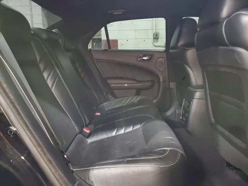 2014 CHRYSLER 300   