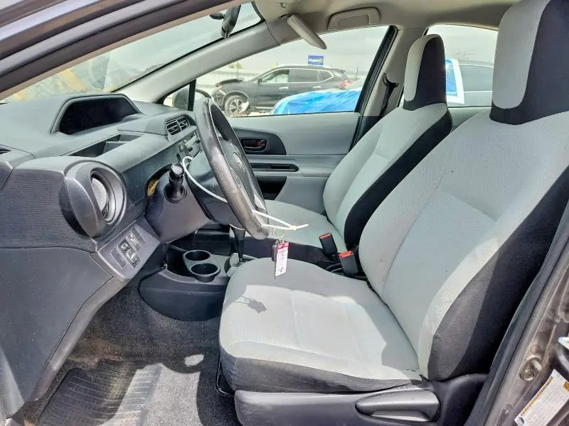 2014 TOYOTA PRIUS C ONE  