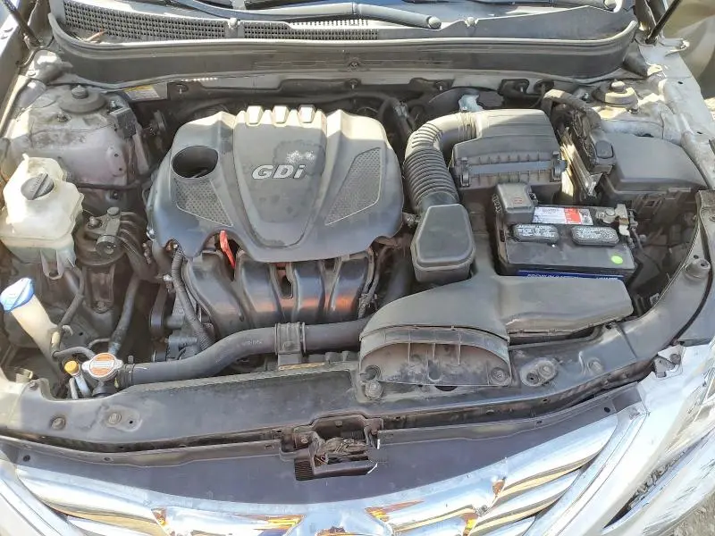 2011 HYUNDAI SONATA SE  