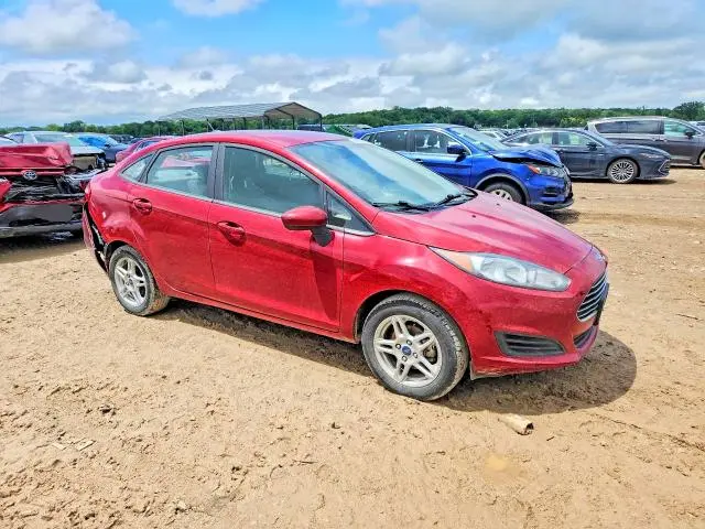 2017 FORD FIESTA SE  