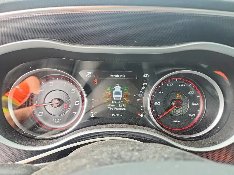 2016 DODGE CHARGER SXT  