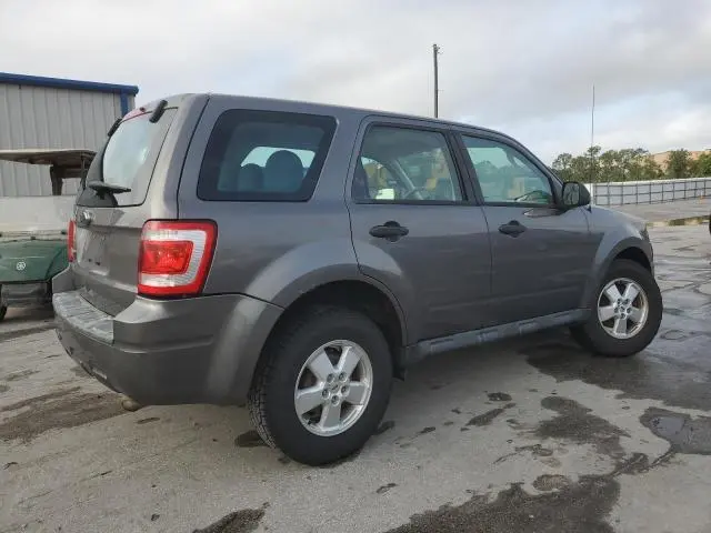 2010 FORD ESCAPE XLS  