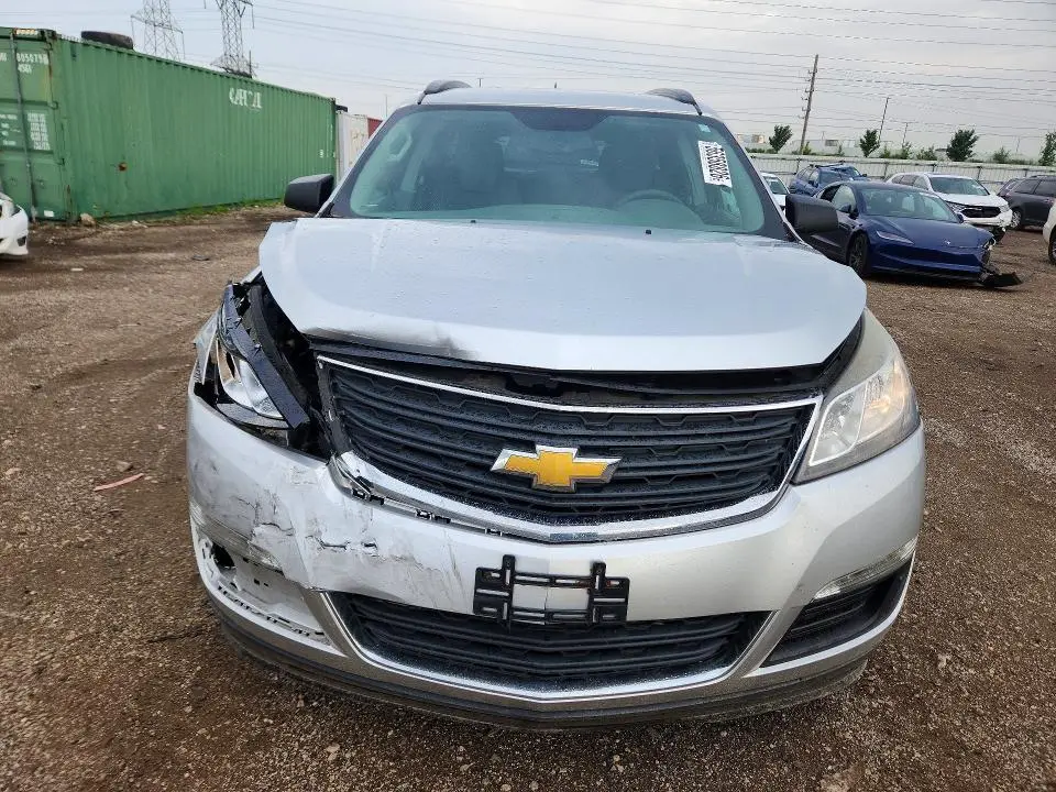 2013 CHEVROLET TRAVERSE LS  