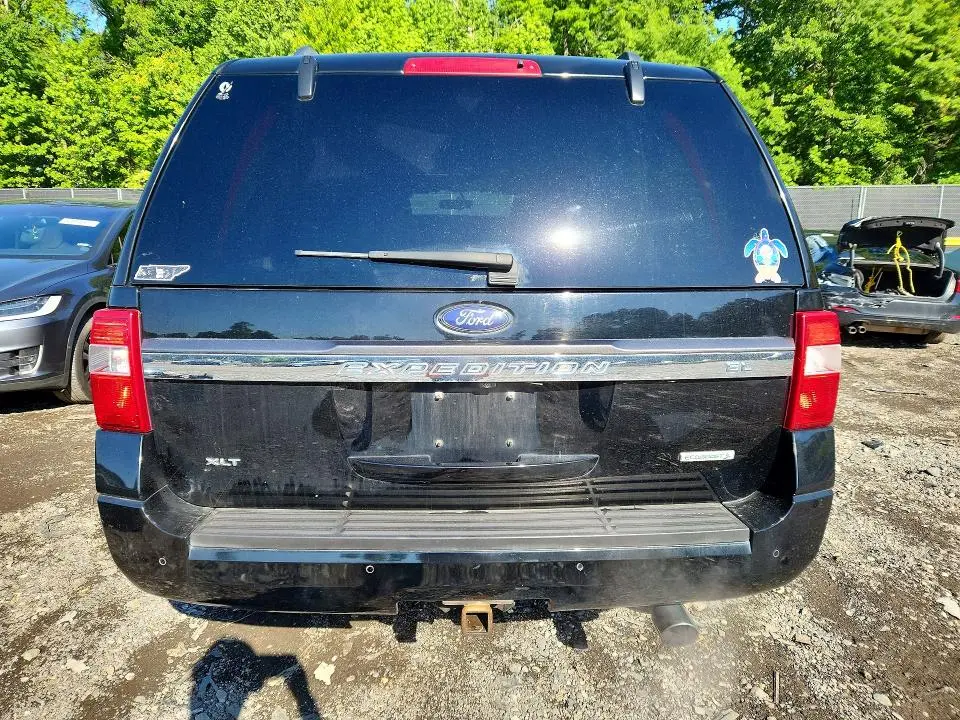 2017 FORD EXPEDITION EL XLT  