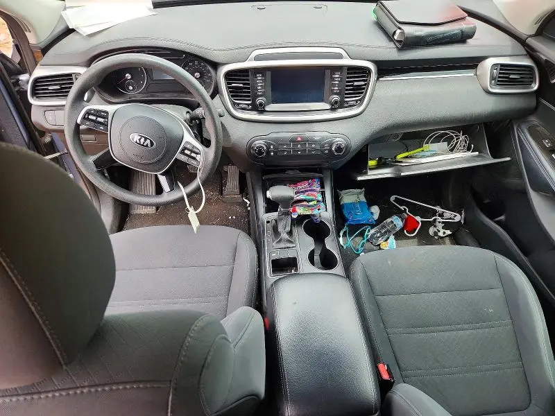 2020 KIA SORENTO S  