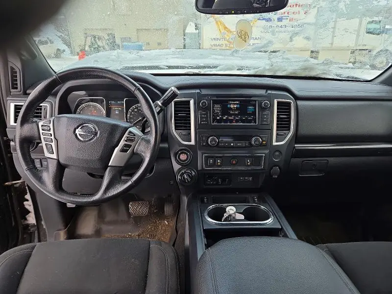 2019 NISSAN TITAN SV  