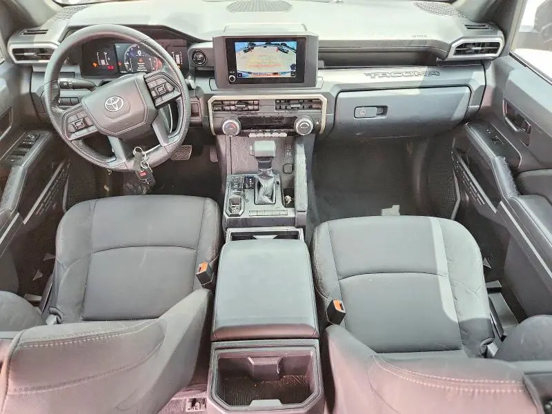 2025 TOYOTA TACOMA SR  