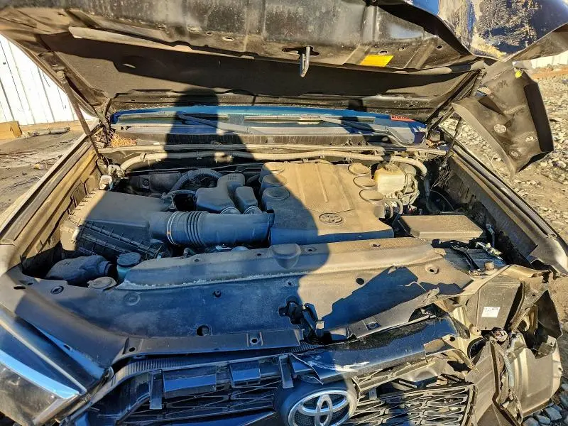 2016 TOYOTA 4RUNNER SR5/SR5 PREMIUM  