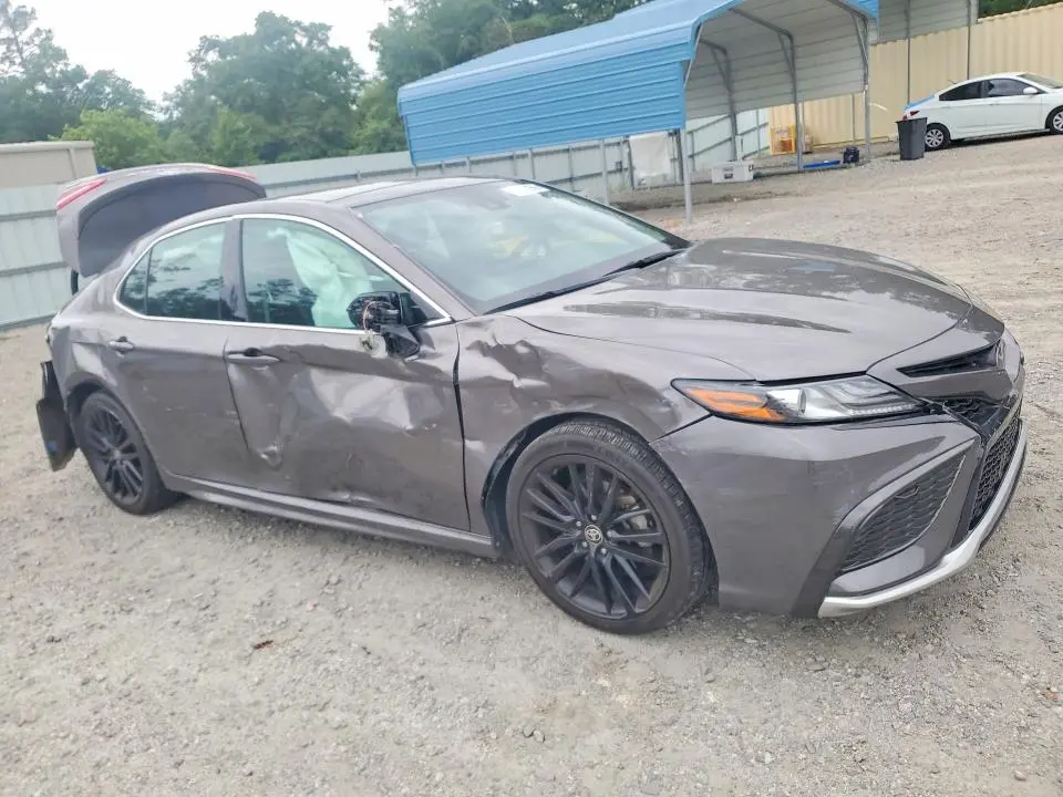 2021 TOYOTA CAMRY XSE  