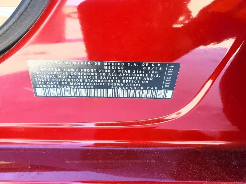 2016 VOLKSWAGEN JETTA SE  