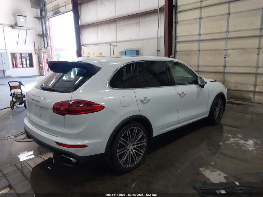 2016 PORSCHE CAYENNE TURBO/TURBO S