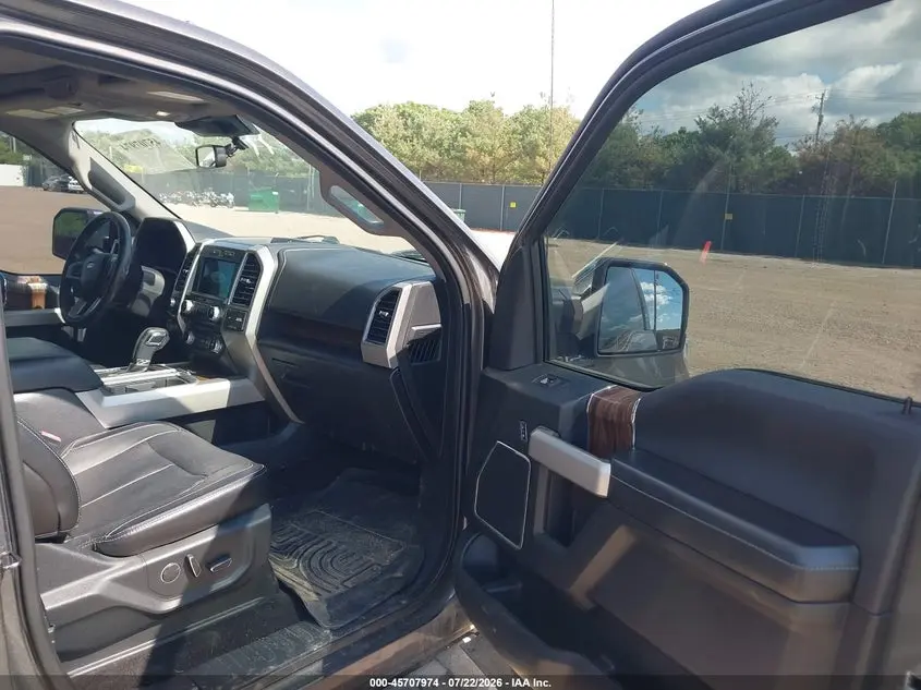 2018 FORD F-150 LARIAT
