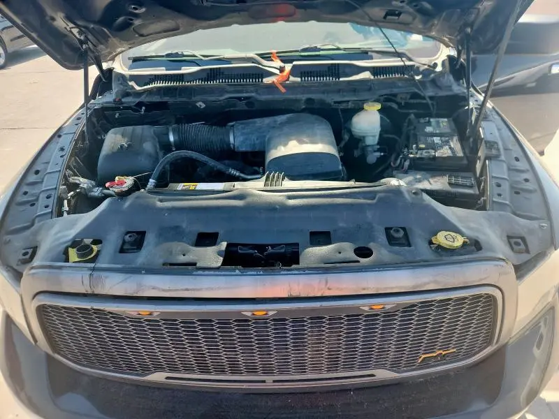 2018 RAM 1500 SLT