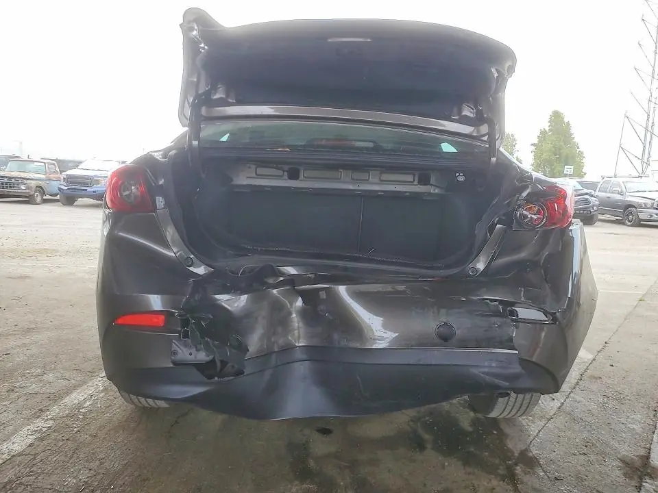 2014 MAZDA 3 SPORT  
