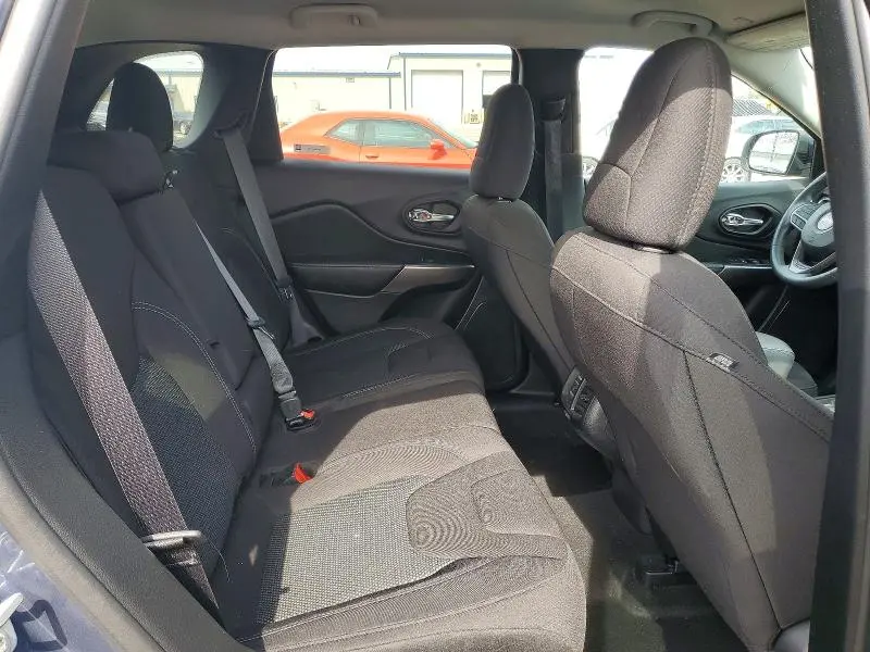 2021 JEEP CHEROKEE LATITUDE  