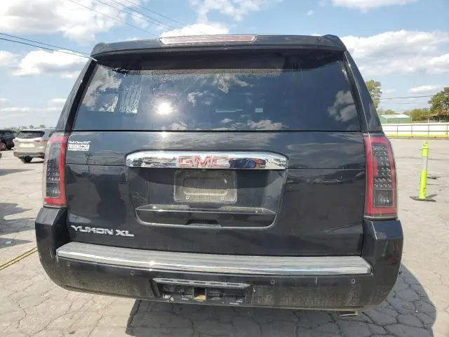 2017 GMC YUKON XL DENALI  