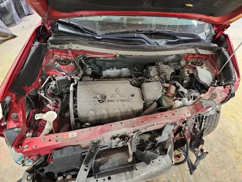 2018 MITSUBISHI OUTLANDER SE  