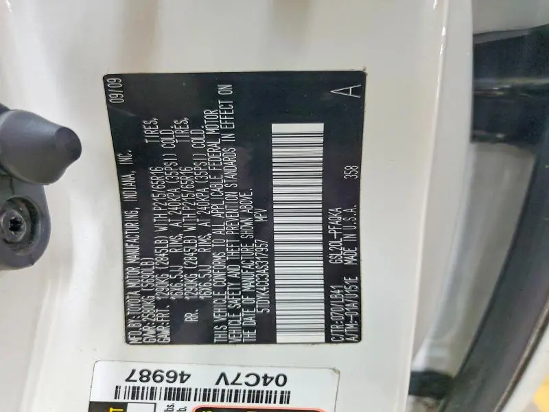 2010 TOYOTA SIENNA XLE  